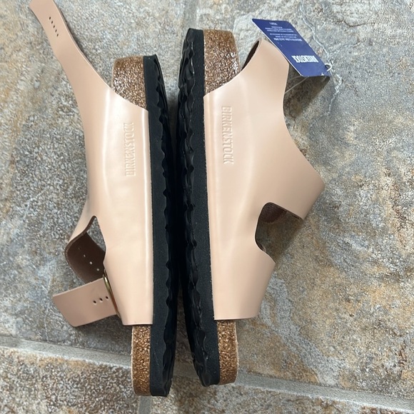 Birkenstock Milano Big Buckle High Shine Patent Leather Sandal Size 6 NWT - Picture 5 of 11